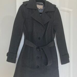 Banana Republic grey long wool coat with buckle, size 4